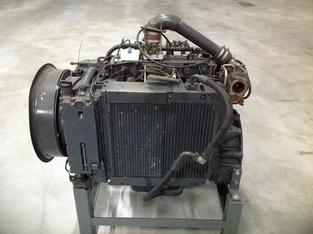 DEUTZ BF4M1013 USED - Picture 2