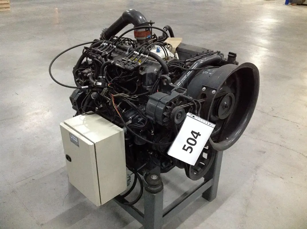 DEUTZ BF4M1013 USED - Picture 3