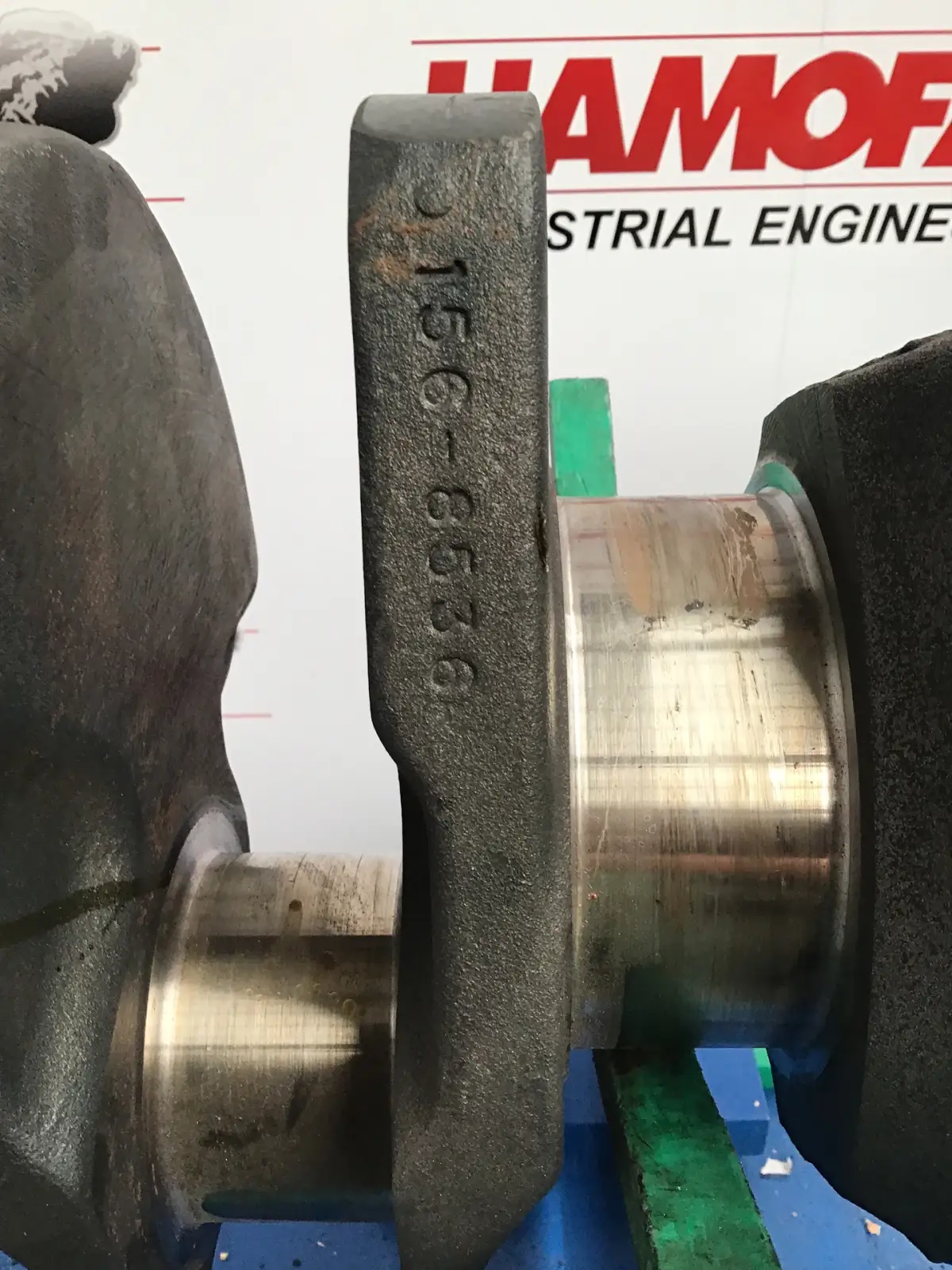 CATERPILLAR KURBELWELLE 1568536 GEBRAUCHT – Bild 2