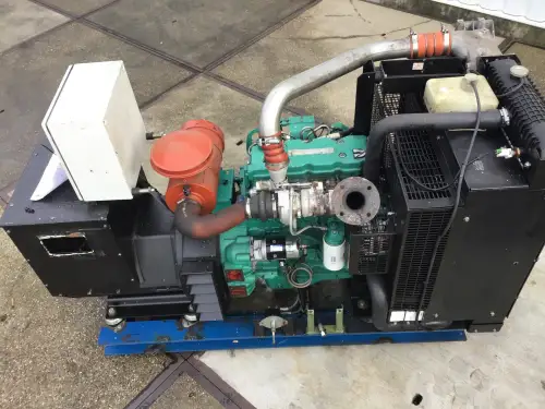 CUMMINS QSB4.5 GENERATOR 120 KVA GEBRAUCHT – Vorschaubild 5
