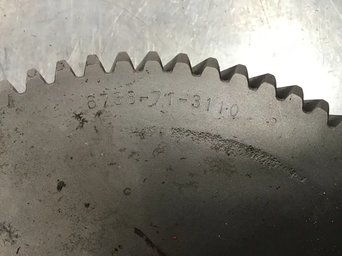 KOMATSU 6738-71-3110 GEBRAUCHT – Bild 2