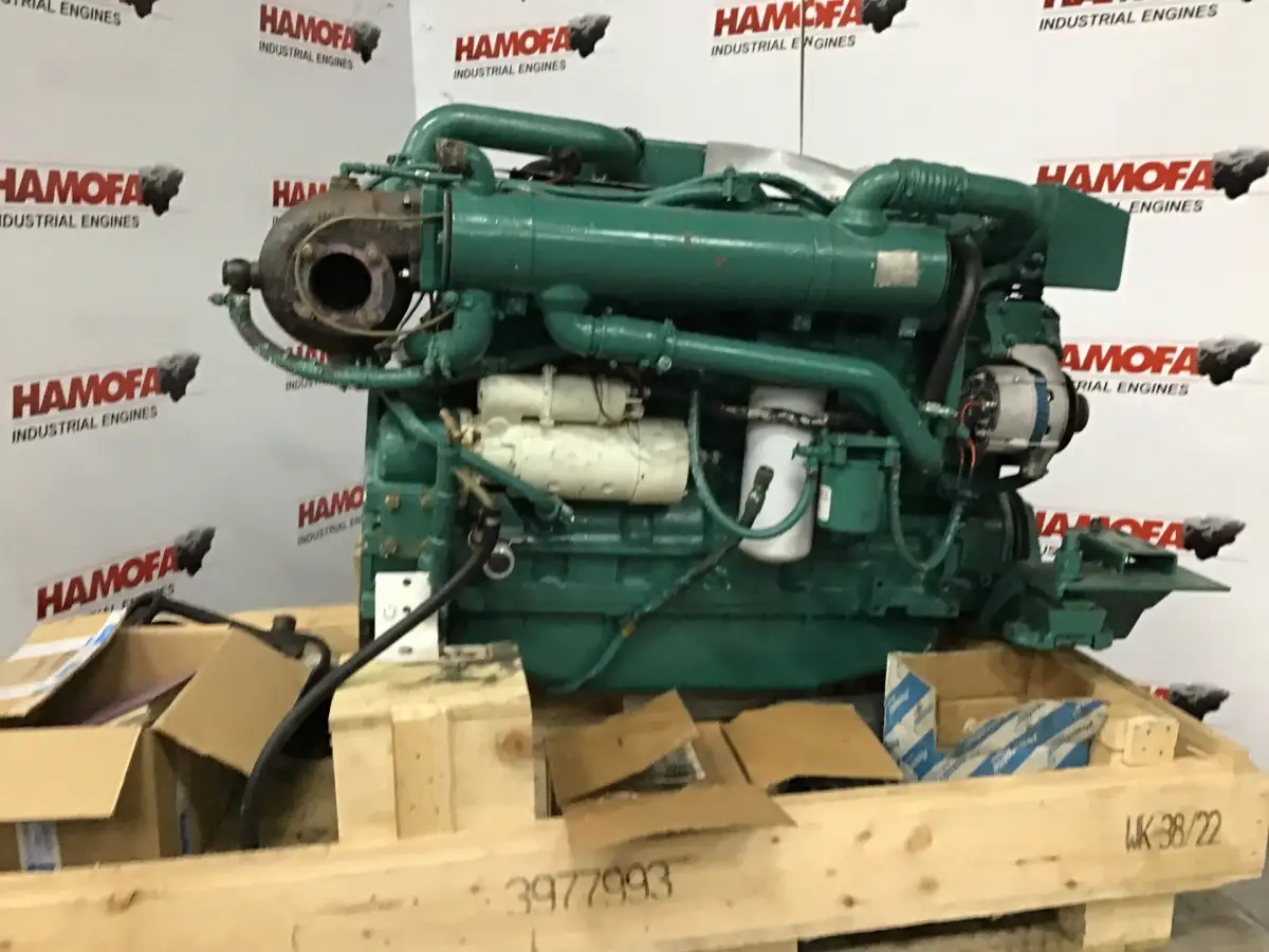 CUMMINS 6C8.3M CPL1221 USED