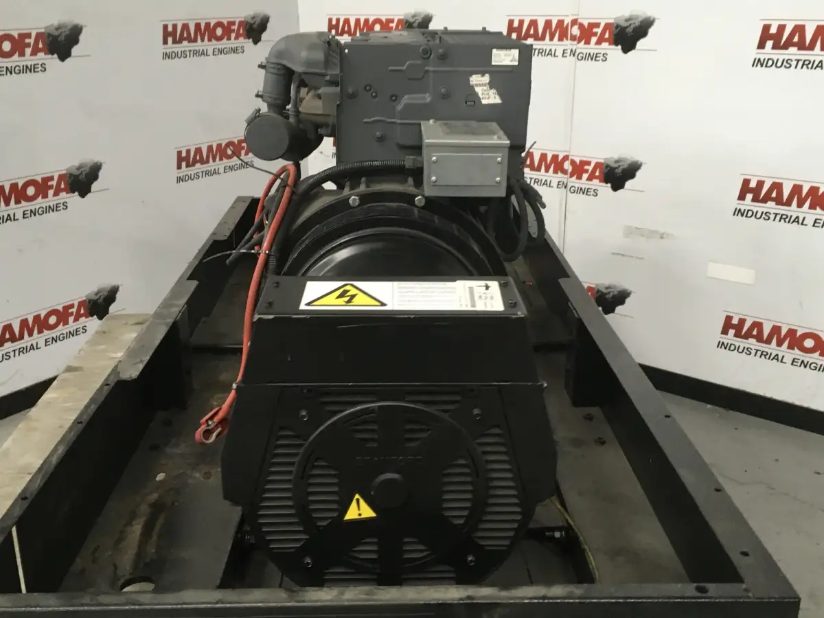 DEUTZ BF4L2011 GENERATOR 40KVA NEW - Picture 3