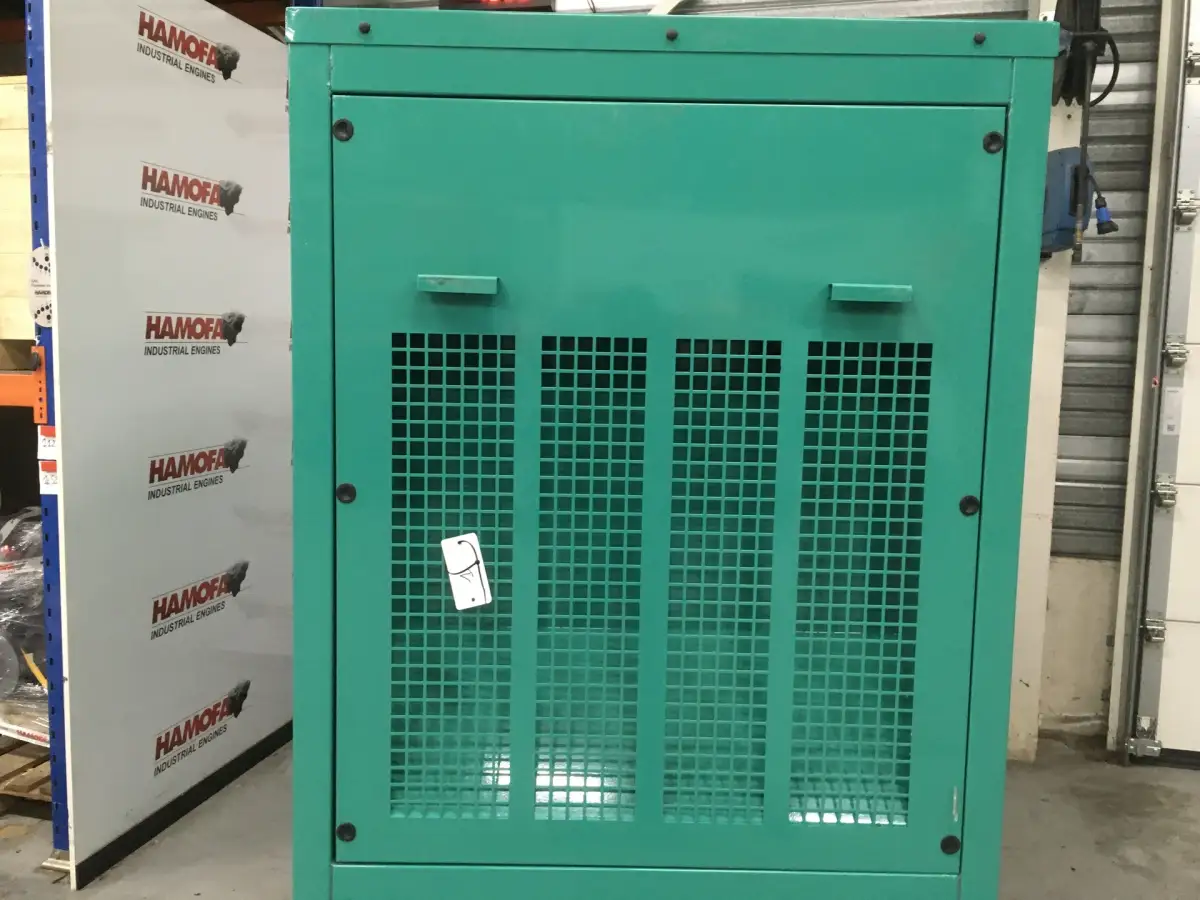 CUMMINS 4BTAA3.3-G11 GENERATOR 50KVA NEW - Picture 3