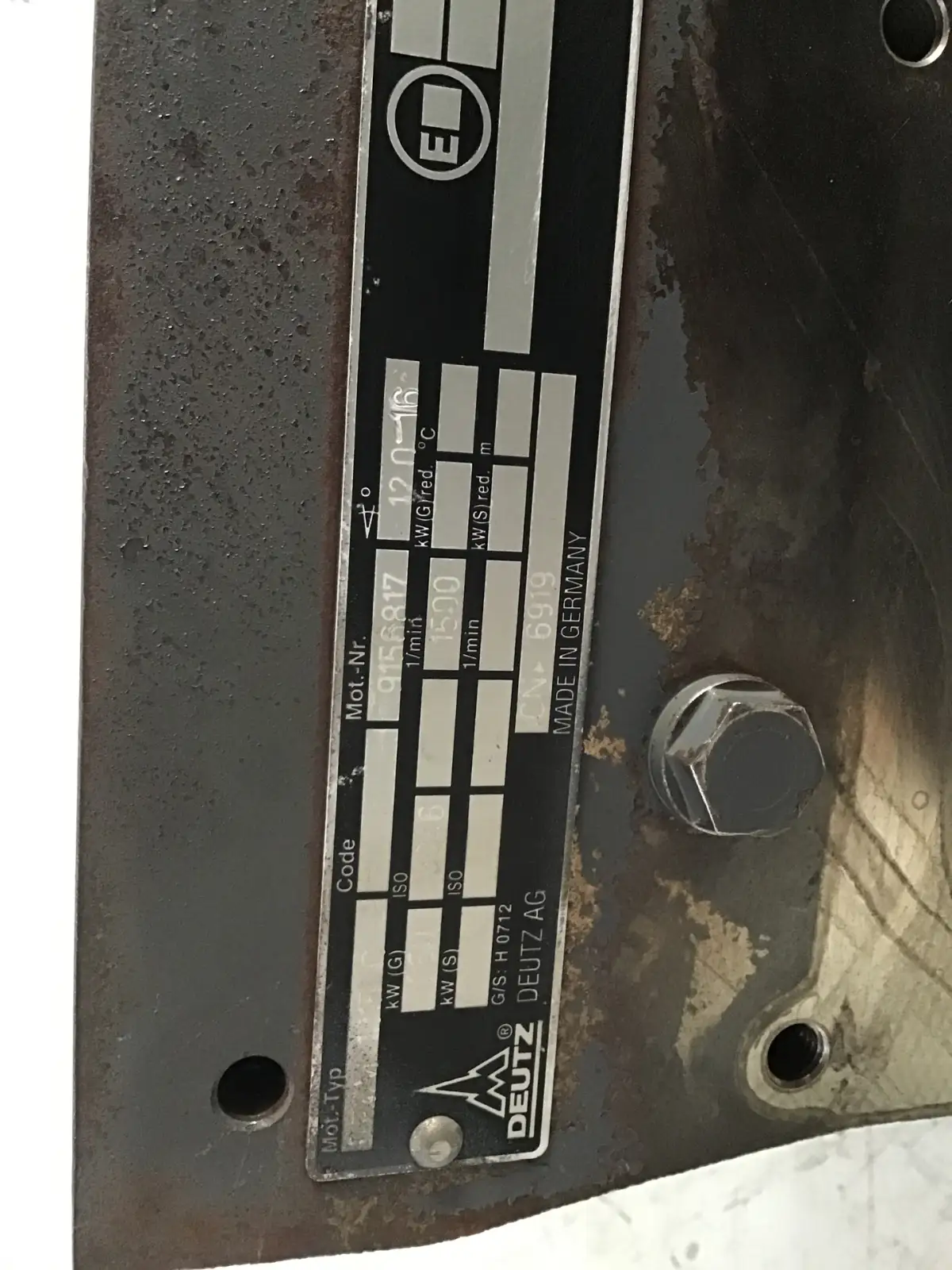 DEUTZ 04227096R USED - Picture 2