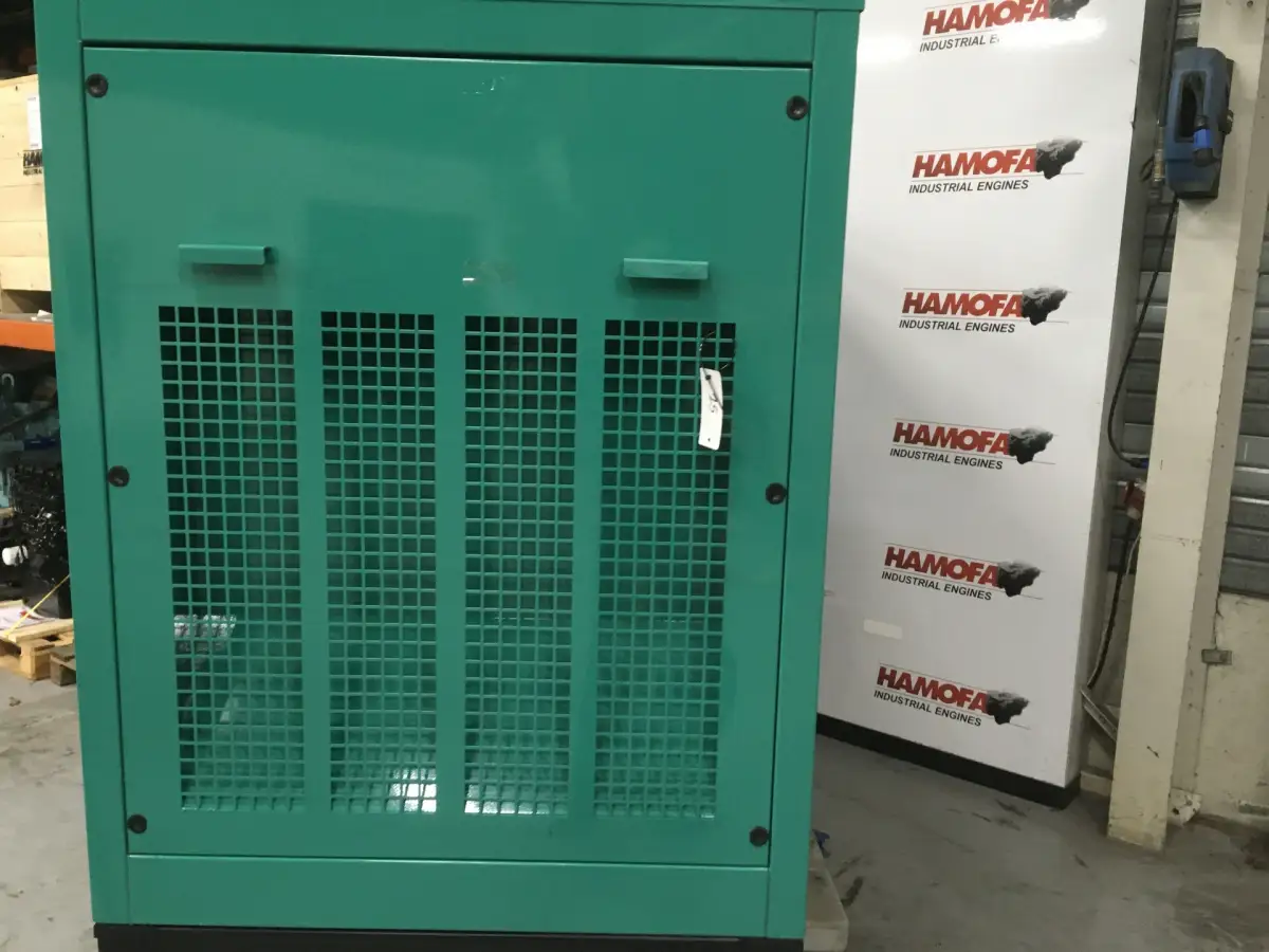 CUMMINS 4BTAA3.3-G11 GENERATOR 50KVA NEW - Picture 3